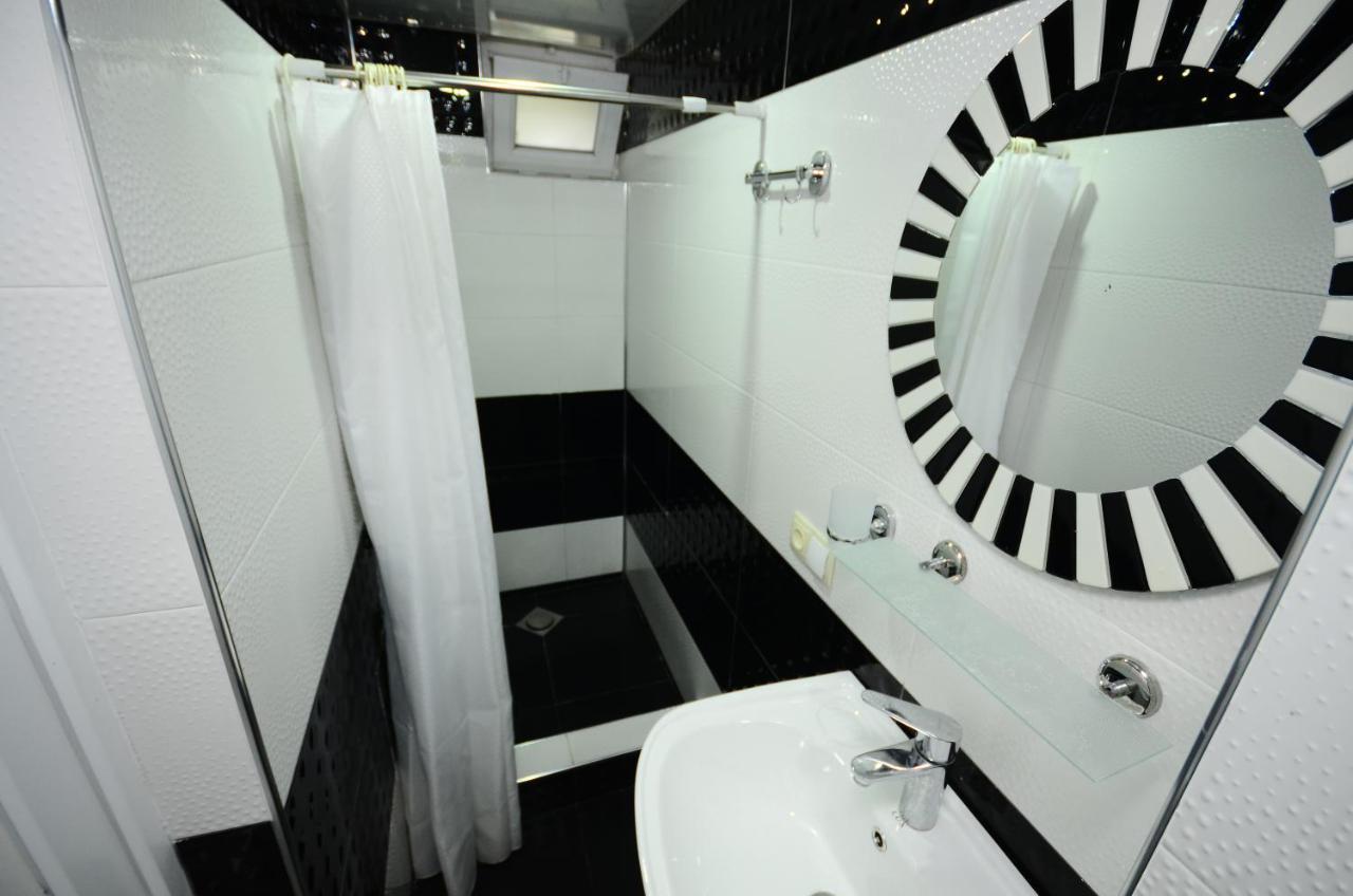 Aparthotel My Home Batumi Exterior photo
