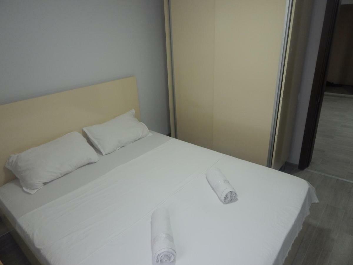 Aparthotel My Home Batumi Exterior photo
