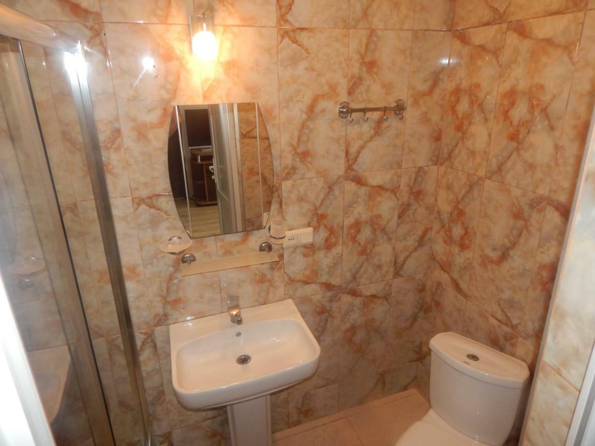 Aparthotel My Home Batumi Exterior photo
