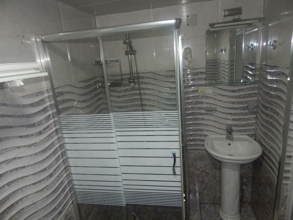 Aparthotel My Home Batumi Exterior photo