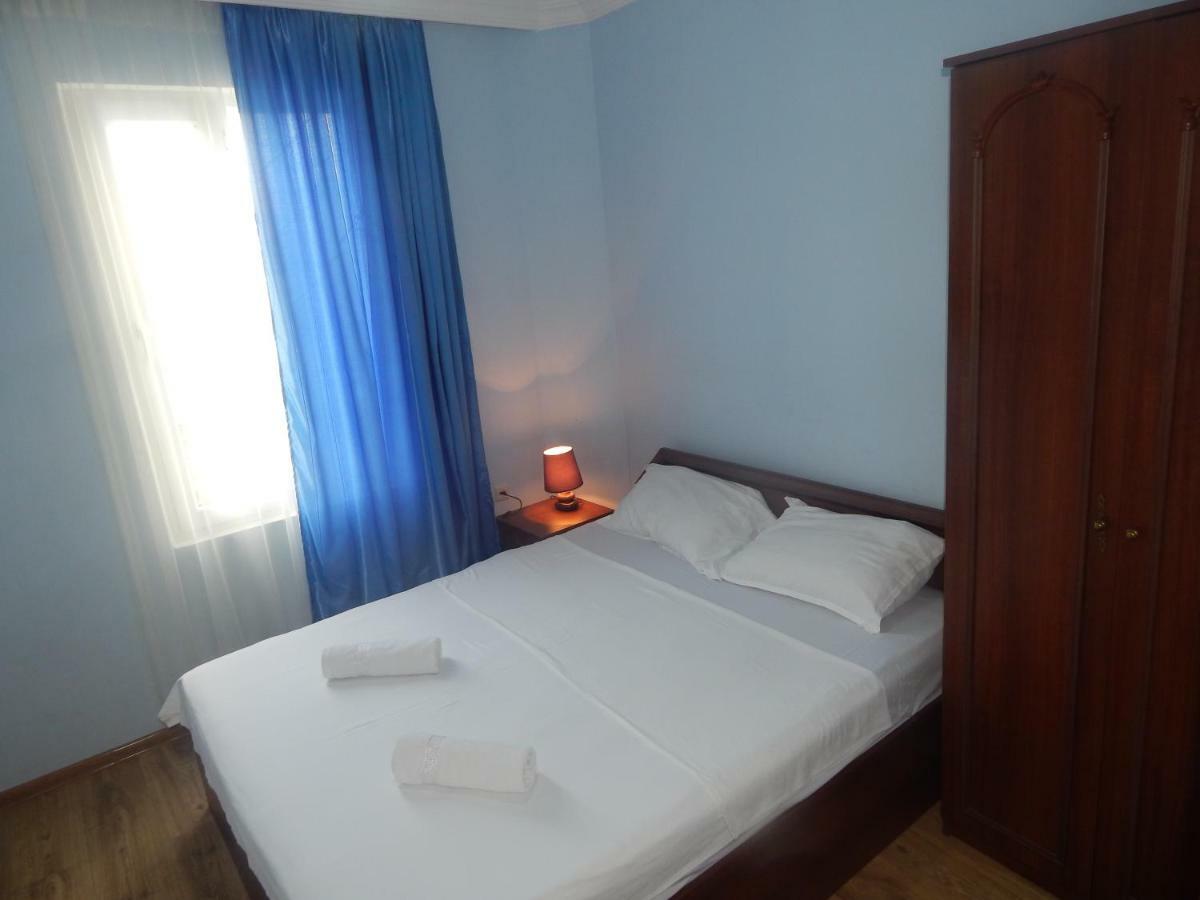 Aparthotel My Home Batumi Exterior photo